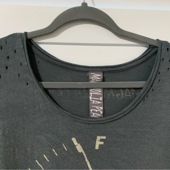 Magnolia Pearl Long Sleeve T with Heart Design - Picture 3 of 11